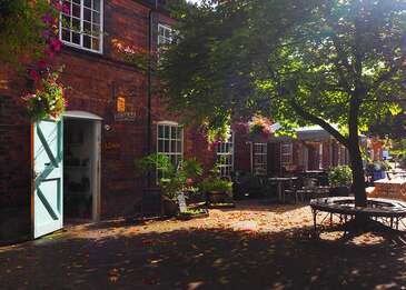 The courtyard in early Autumn
